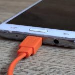 Cara memperbaiki smartphone yang tidak bisa di-charge