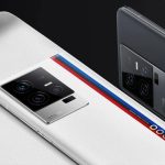 Perbandingan mendalam smartphone flagship vs mid-range tahun 2024